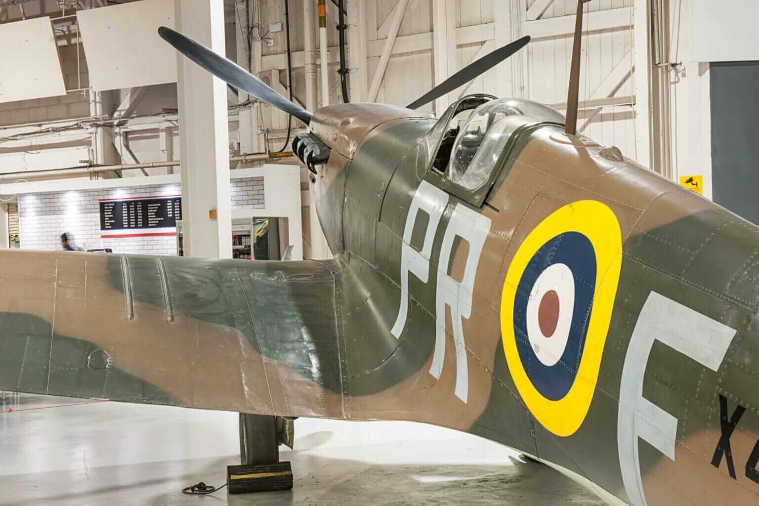 Militaria Collectors Network - The Internet Guide to buying and collecting Militaria.