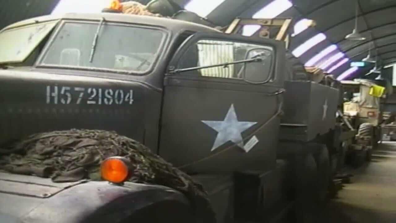 Cobbaton Combat Collection - Militaria Collectors Network Militaria Collectors Network - The Internet Guide to buying and collecting Militaria.